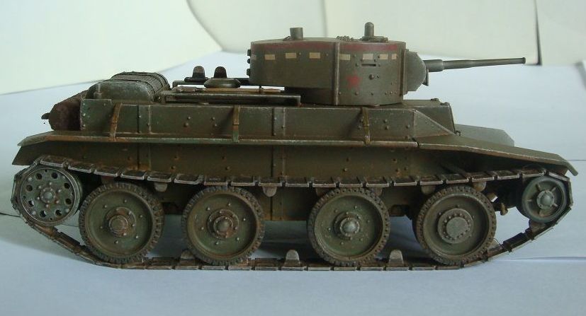 Модели танков для склеивания. Танк БТ-5. 3507