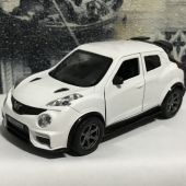 Игрушечная машинка Nissan Juke-R 2.0