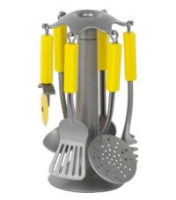 Игрушечная кухонная столовая утварь на стойке и в мешочке Игрушечная кухонная столовая утварь на стойке и в мешочке