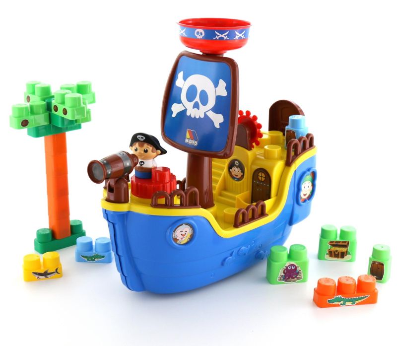 Пиратский корабль игрушка конструктор