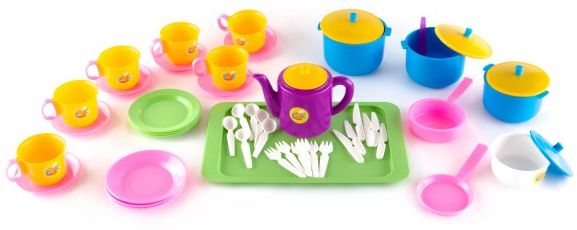 Игровой набор посуды для куклы на 6 персон